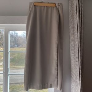 •Geoffrey Beene• beige long skirt